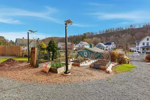721 Maple Ave, Honesdale, PA 18431 - Photo 58
