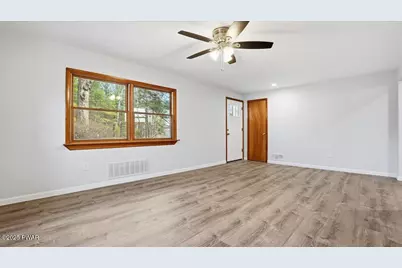 1936 Route 590, Hawley, PA 18428 - Photo 16