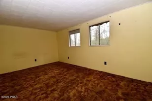 125 Deer Trail, Dingmans Ferry, PA 18328 - Photo 10