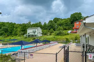 5880 Decker Rd, Bushkill, PA 18324 - Photo 48