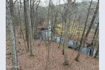 5880 Decker Road, Bushkill, PA 18324 - Photo 2