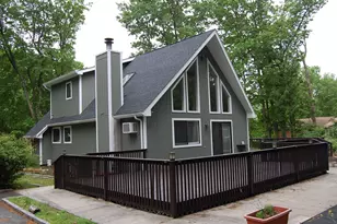 150 Lookout Dr, Lords Valley, PA 18428 - Photo 1