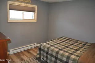 25 Lizzy Ln, Waymart, PA 18472 - Photo 8