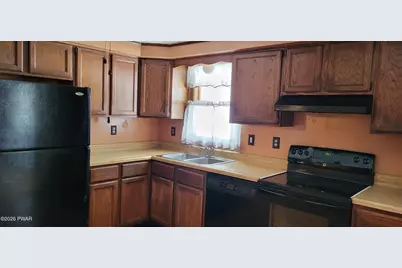 389 Little Walker Road, Shohola, PA 18458 - Photo 6