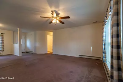 121 Meadowbrook Drive, Moscow, PA 18444 - Photo 12
