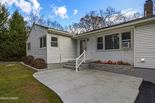 90 Rocky View Dr, Hawley, PA 18428 - Photo 40