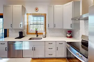 102 Pawnee Rd, Shohola, PA 18458 - Photo 12