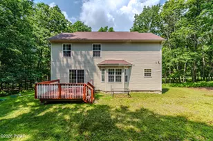 3290 Bluebird Dr, Bushkill, PA 18324 - Photo 38