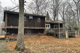 225 Wild Meadow Dr, Milford, PA 18337 - Photo 2