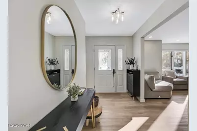 204 Lincoln Drive, Lords Valley, PA 18428 - Photo 4