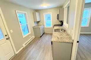 100 Green St, Honesdale, PA 18431 - Photo 4