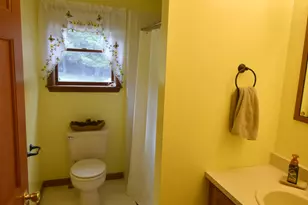 105 Forks Bridge Rd Rd, Newfoundland, PA 18445 - Photo 10