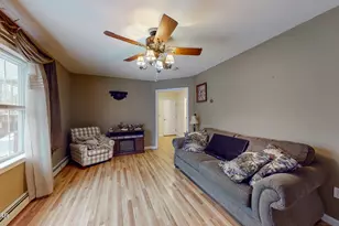 135 N Forrest Dr, Milford, PA 18337 - Photo 14