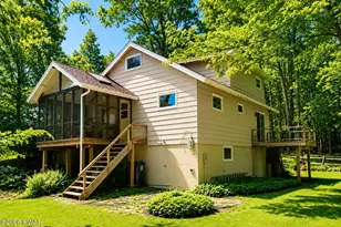 46 Summit Cir, Lakeville, PA 18438 - Photo 2