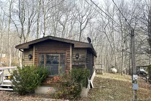 236 Well Rd, Greeley, PA 18425 - Photo 38