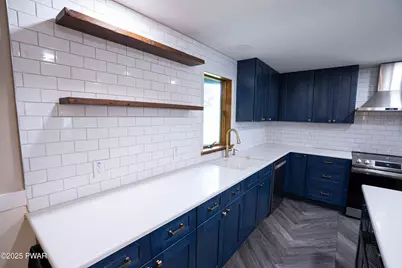 28 Woodcrest Ln, Lake Ariel, PA 18436 - Photo 10