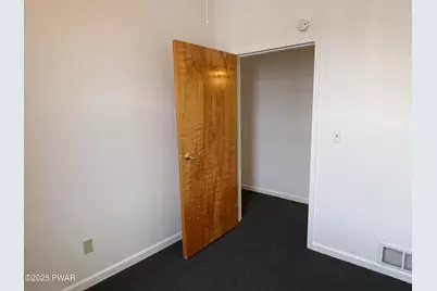 622 Main Street #305, Honesdale, PA 18431 - Photo 18