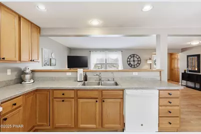 178 Old State Road, Honesdale, PA 18431 - Photo 14