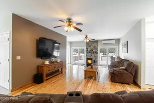 12 Meadows Ct, Hawley, PA 18428 - Photo 8