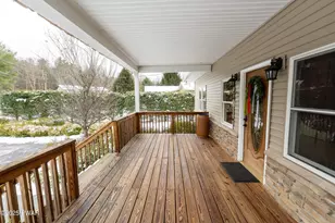 12 Meadows Ct, Hawley, PA 18428 - Photo 4