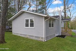 208 Doolan Rd, Dingmans Ferry, PA 18328 - Photo 8