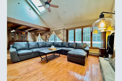 205 Christopher Way, Hawley, PA 18428 - Photo 10