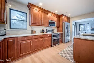 121 Red Coat Ln, Hanover Township, PA 18706 - Photo 24