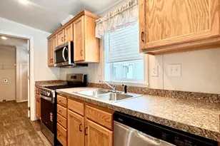120 Middle Rd, Greentown, PA 18426 - Photo 8