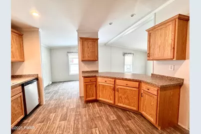 120 Middle Road, Greentown, PA 18426 - Photo 8