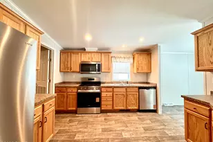 120 Middle Rd, Greentown, PA 18426 - Photo 10