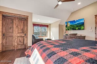 1088 Lakeshore Dr, Lake Ariel, PA 18436 - Photo 40