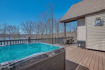 1088 Lake Shore Drive, Lake Ariel, PA 18436 - Photo 10