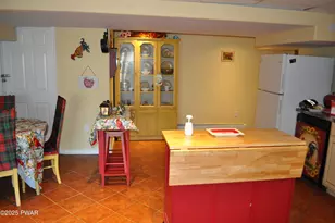 56 Sterling Rd, Newfoundland, PA 18445 - Photo 10