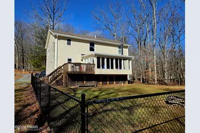 113 Spruce Court, Hawley, PA 18428 - Photo 2