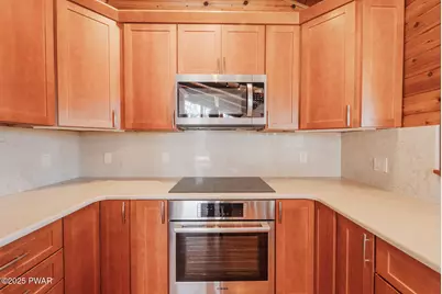 801 Saddlebrook Spur, Hawley, PA 18428 - Photo 20