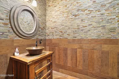 110 Saint Andrews Drive, Greentown, PA 18426 - Photo 18