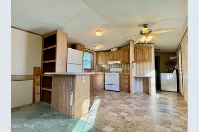 6 Park Street, Honesdale, PA 18431 - Photo 4