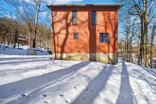 3111 Cherry Ridge Rd, Bushkill, PA 18324 - Photo 30