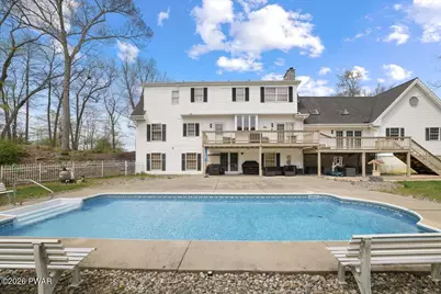 514 Highlawn Drive, East Stroudsburg, PA 18302 - Photo 2