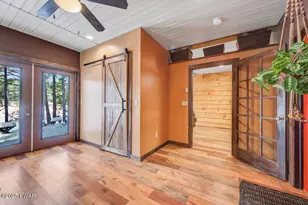 132 N Lk Shr Dr, Dingmans Ferry, PA 18328 - Photo 44