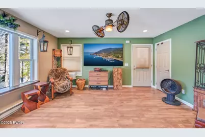 132 N Lake Shore Drive, Dingmans Ferry, PA 18328 - Photo 10