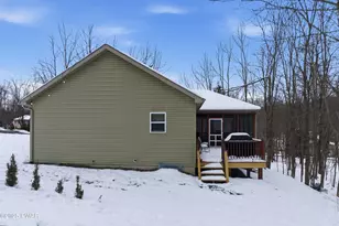 45 Crest View Rd, Lake Ariel, PA 18436 - Photo 34