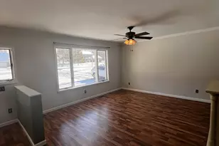 107 Mountain Laurel Dr Dr, Clifford Twp, PA 18421 - Photo 10