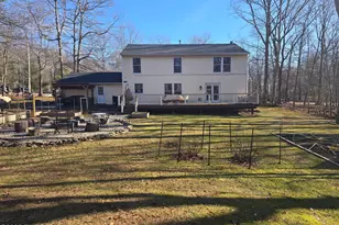 196 Southwynd Dr, Milford, PA 18337 - Photo 8