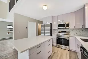 578 Lakeview Dr E, Lake Ariel, PA 18436 - Photo 22