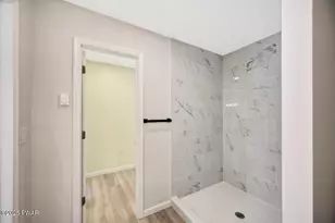 578 Lakeview Dr E, Lake Ariel, PA 18436 - Photo 62