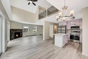 578 Lakeview Dr E, Lake Ariel, PA 18436 - Photo 12