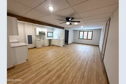 307 Main Avenue #2nd Floor, Hawley, PA 18428 - Photo 2