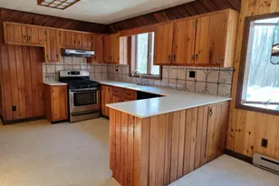 104 King Arthurs Ct, Honesdale, PA 18431 - Photo 10