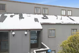 13 Middle Village Way, Tannersville, PA 18372 - Photo 4